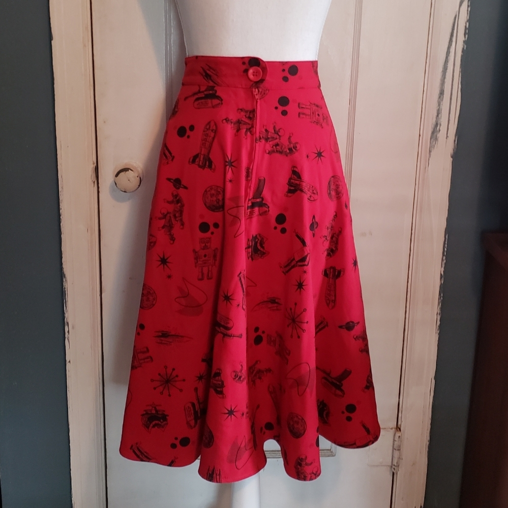 Rock Steady red atomic print skirt - Picture 3 of 3